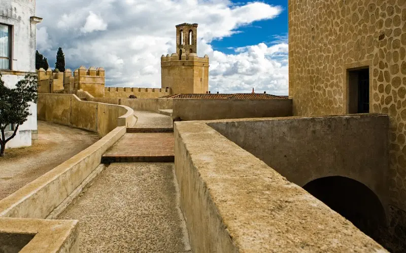 Alcazaba de Badajoz. | Shutterstock