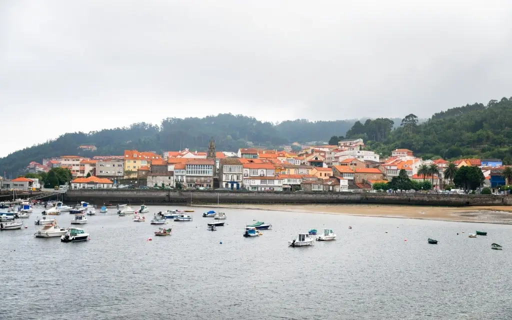 Puerto de Corcubion, provincia de A Coru&ntilde;a. | Shutterstock