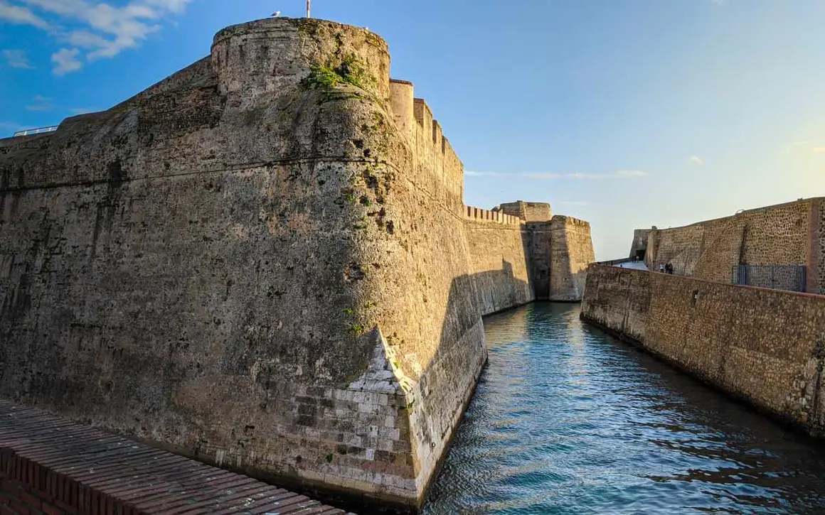 Murallas Reales de Ceuta. | Shutterstock