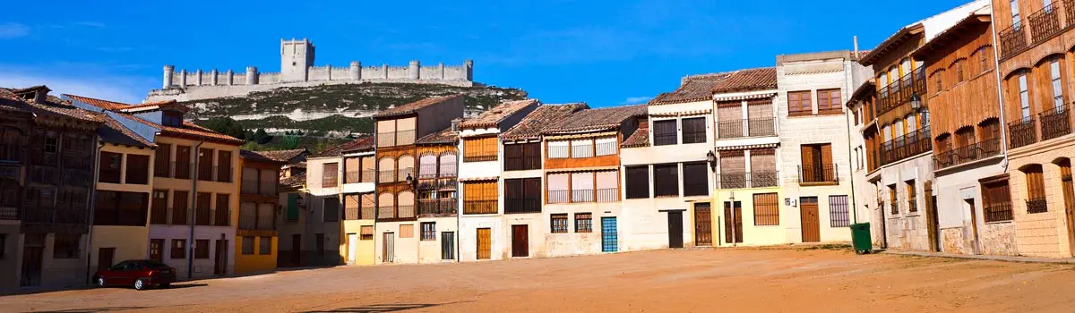 D&oacute;nde dormir en Pe&ntilde;afiel