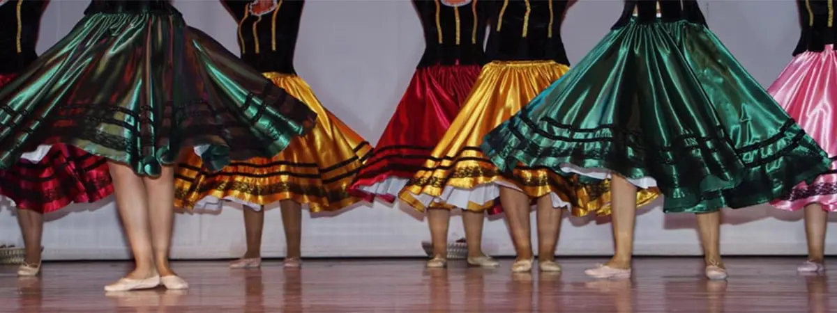 traje regional de almer&iacute;a