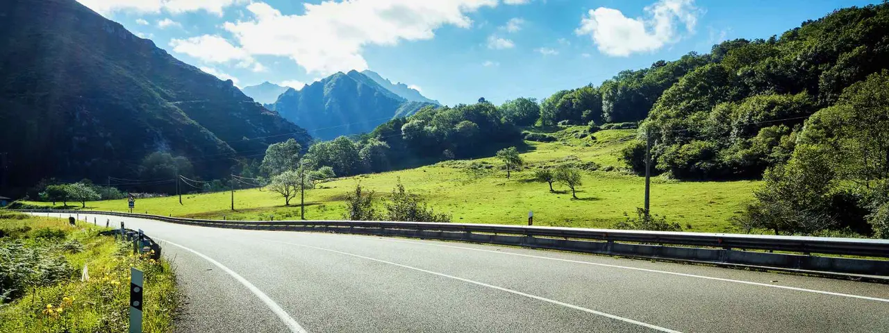 Las 9 mejores rutas por carretera para recorrer Espa&ntilde;a en coche o moto