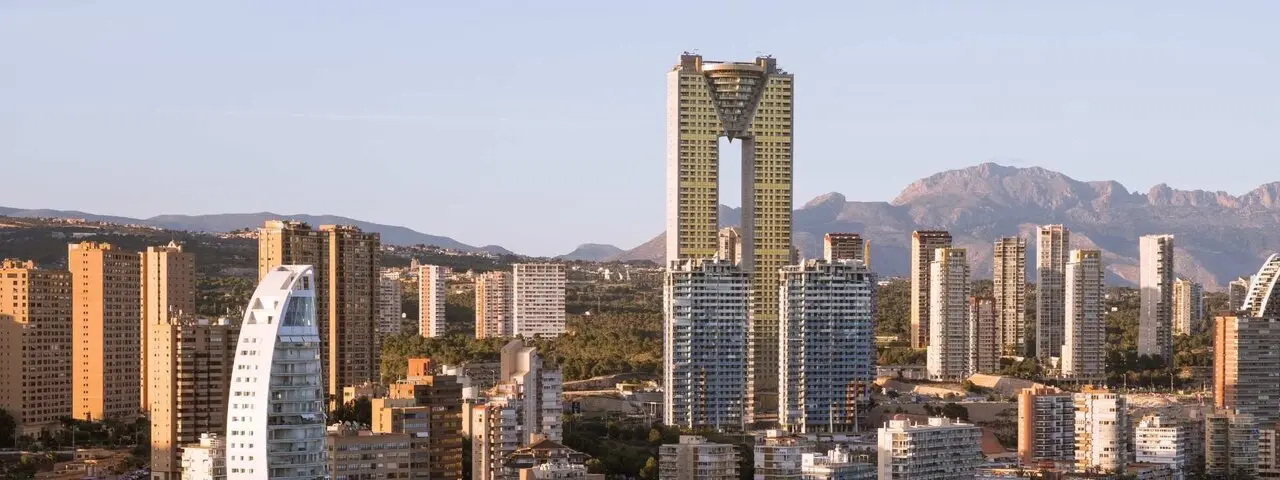 198 metros de altura y 47 plantas: así es el edificio residencial más