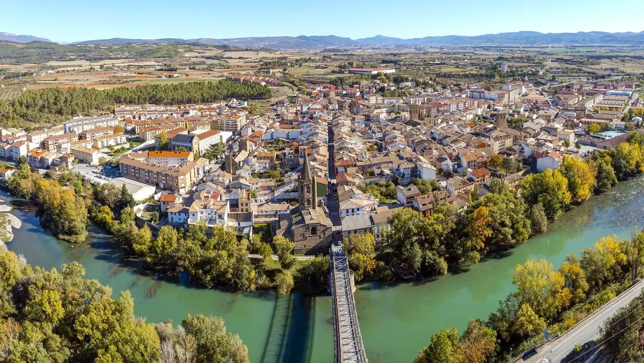 http://www.dreamstime.com/royalty-free-stock-photos-panoramic-aerial-view-sanguesa-city-spanish-municipality-comunidad-foral-de-navarra-panoramic-aerial-view-image261199738