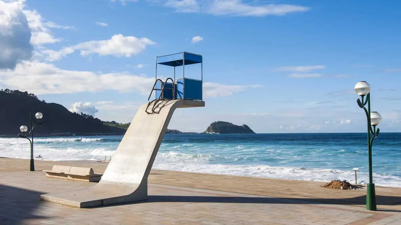 Paseo mar&iacute;timo de Zarautz