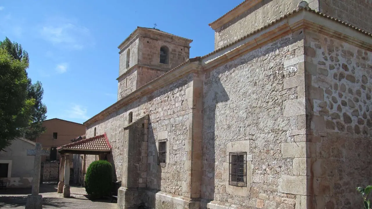Iglesia de San Juli&aacute;n en Cantalojas. | Oilisab, Wikimedia