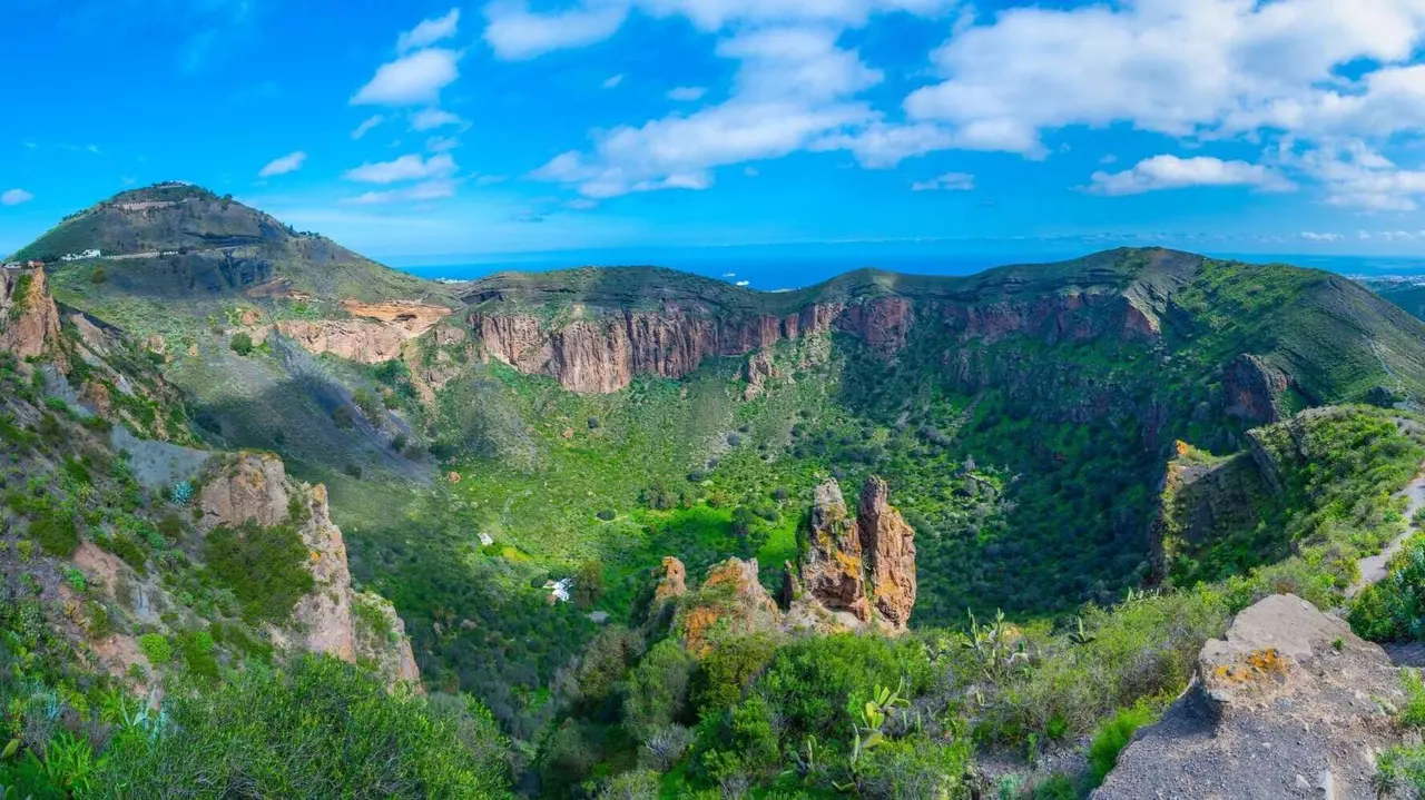 Caldera de Bandama, Gran Canaria. | Shutterstock