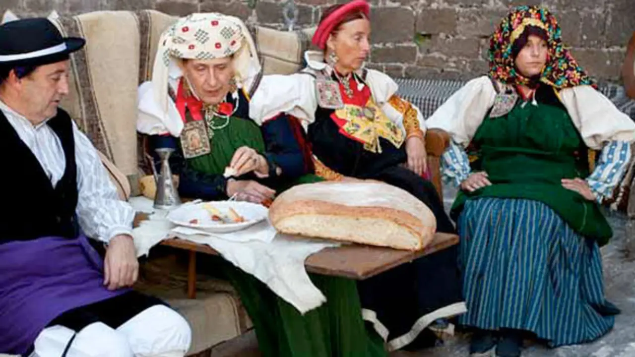 Dia del traje Ansotano