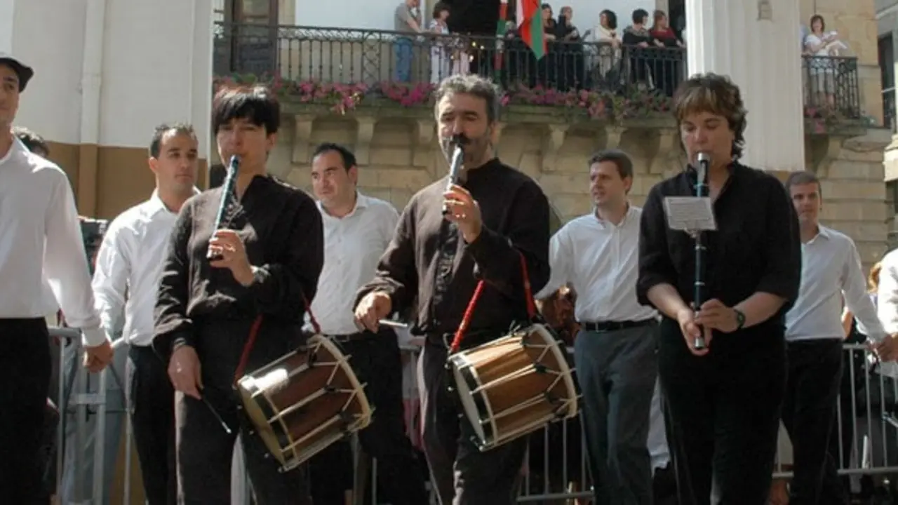 Aurresku de Santaneros