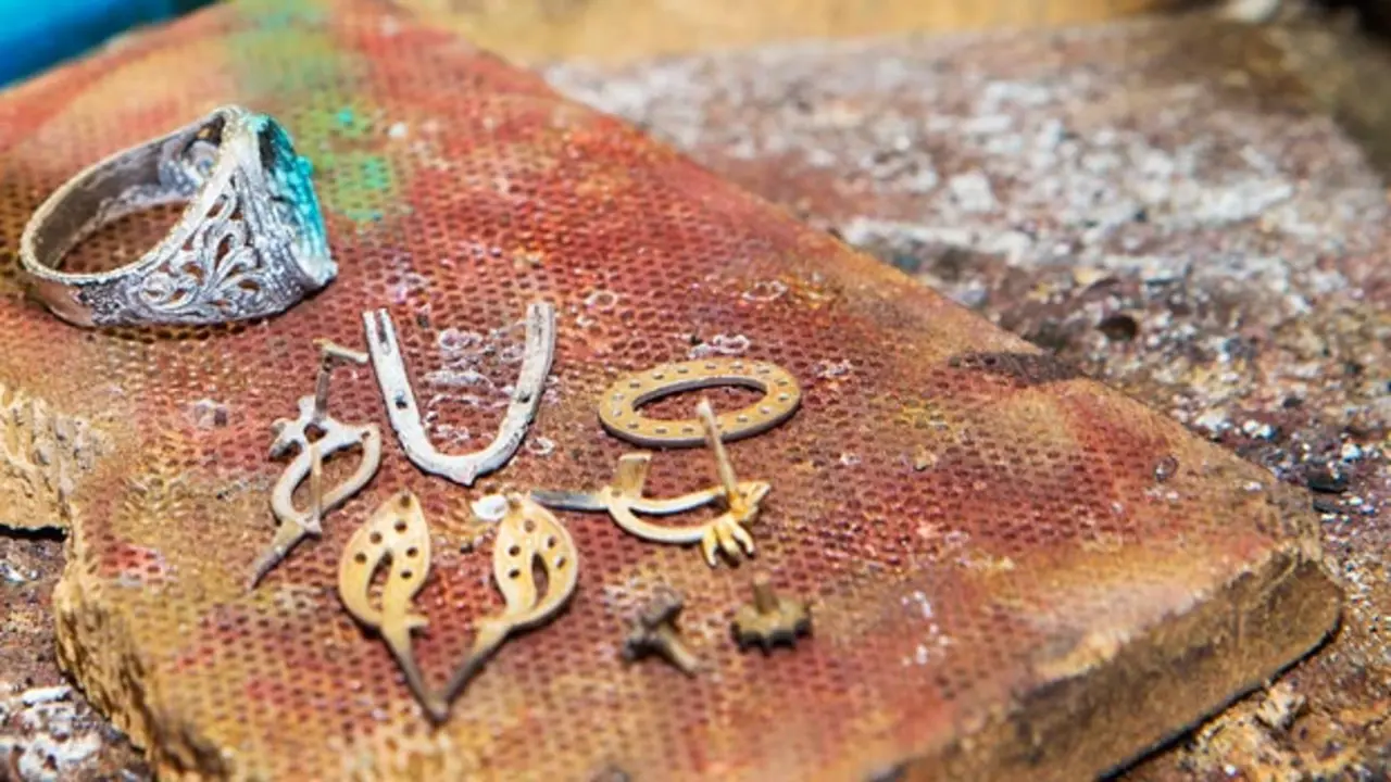 Proceso artesanal de joyer&iacute;a