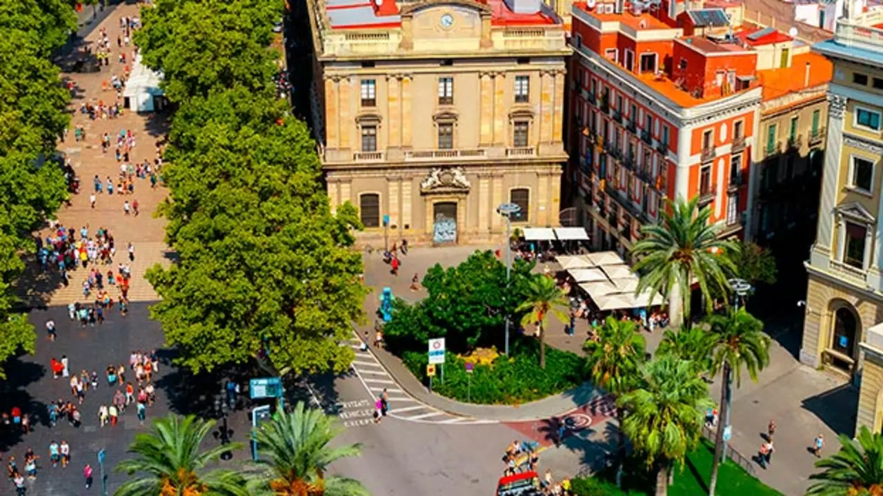D&oacute;nde dormir en El Raval