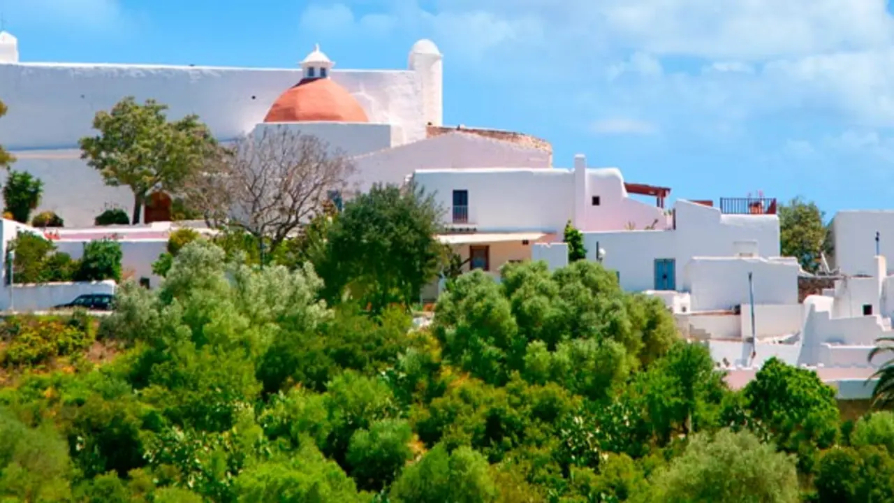 D&oacute;nde dormir en Santa Eul&agrave;ria des Riu