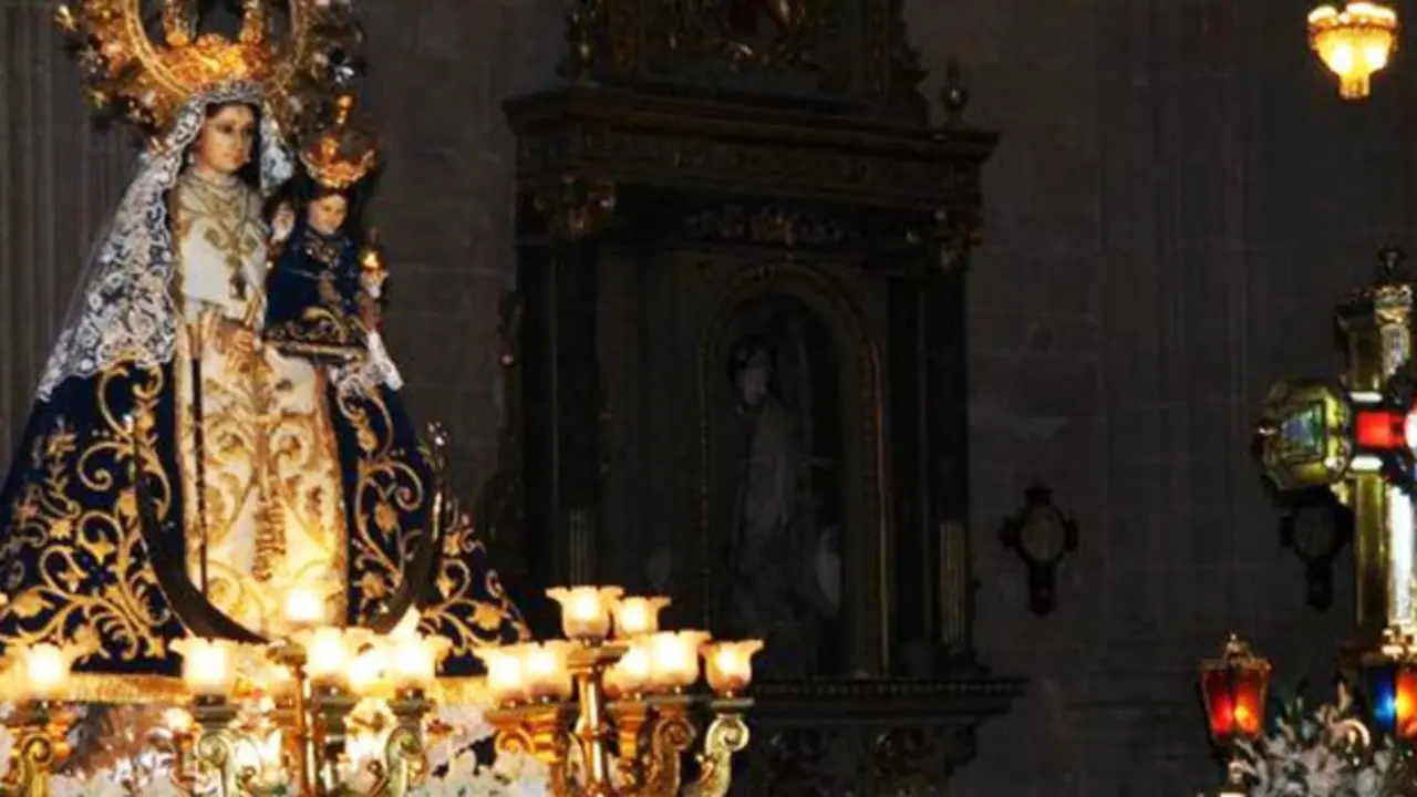Venida de la Virgen de Rus