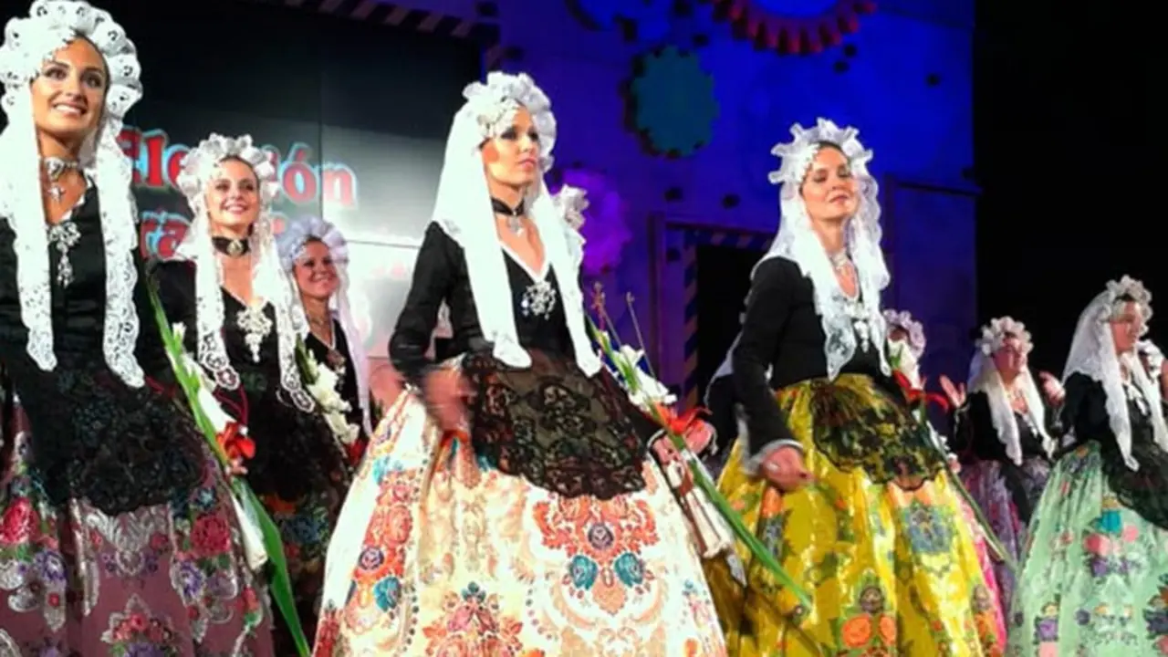 traje de alicantina