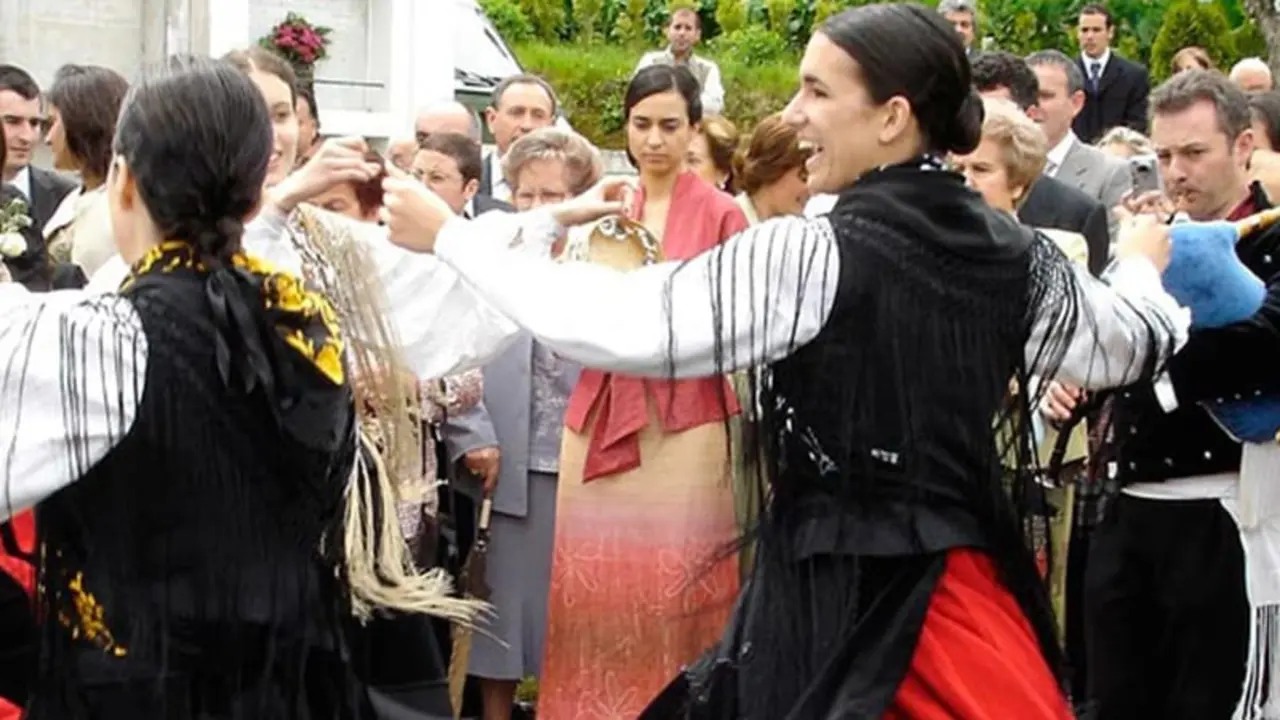 Trajes regionales de Galicia