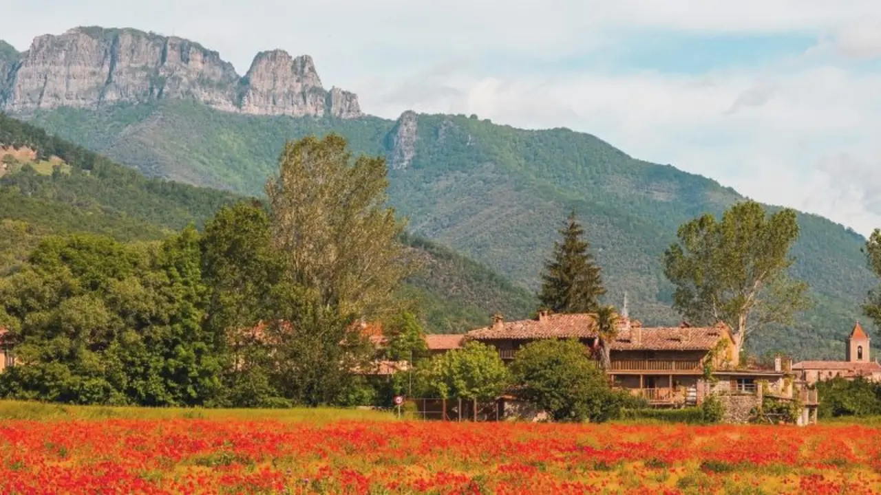 Escapadas rom&aacute;nticas en plena naturaleza para disfrutar de bellos paisajes con tu pareja