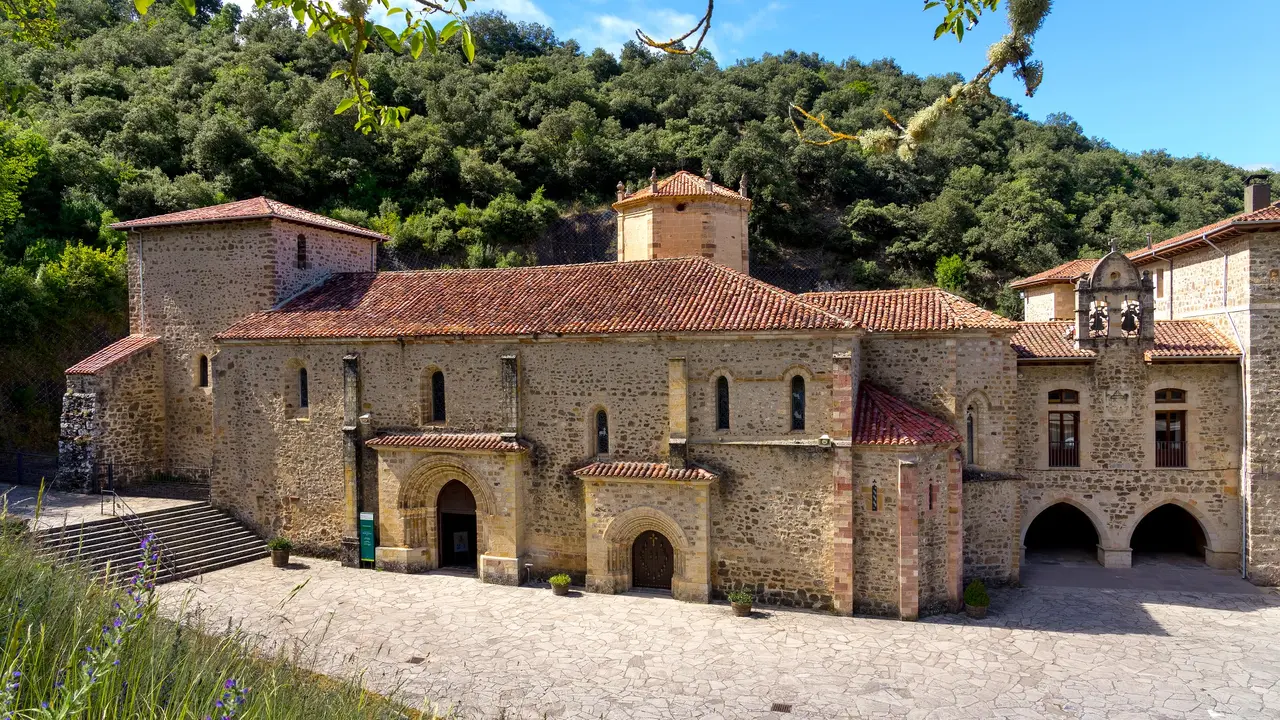 El Monasterio de Santo Toribio de Li&eacute;bana