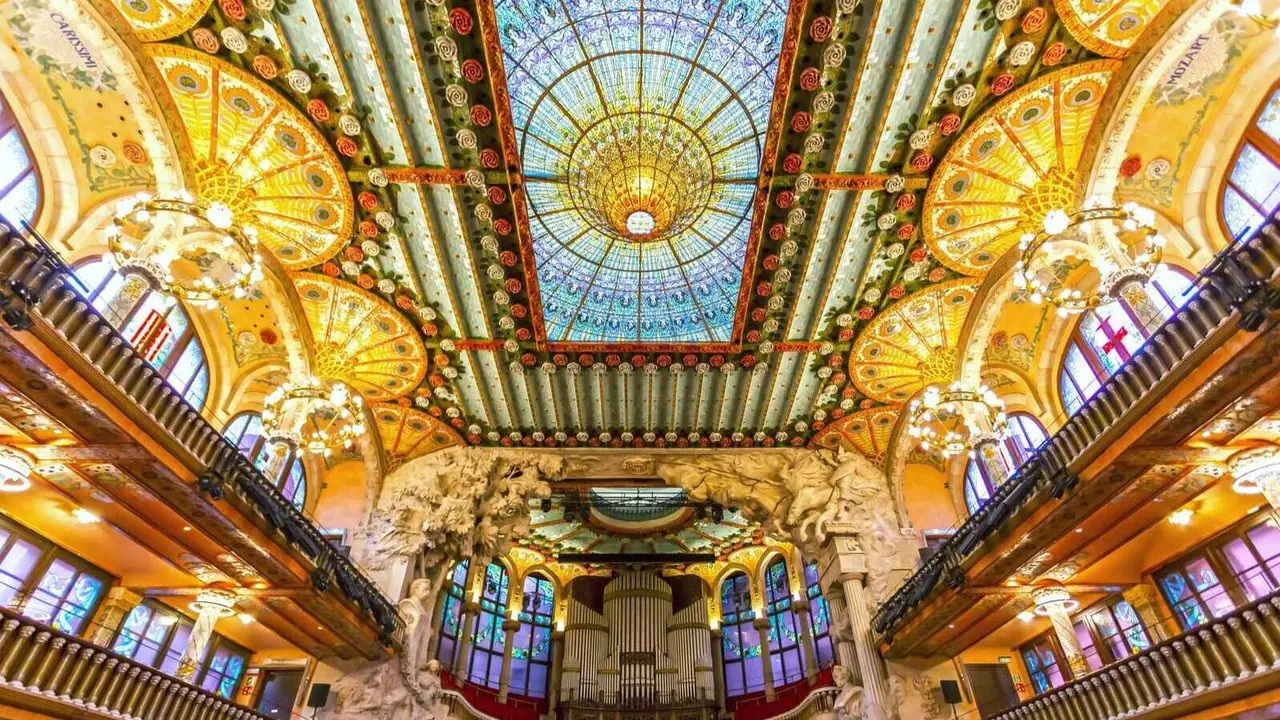 Decoraci&oacute;n de la Sala de Conciertos