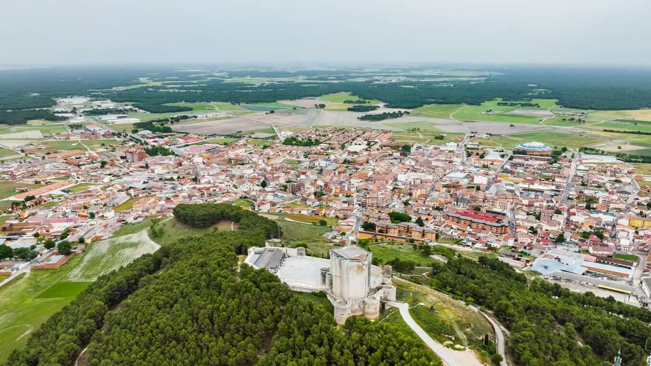 &Iacute;scar y su castillo. | Dreamstime