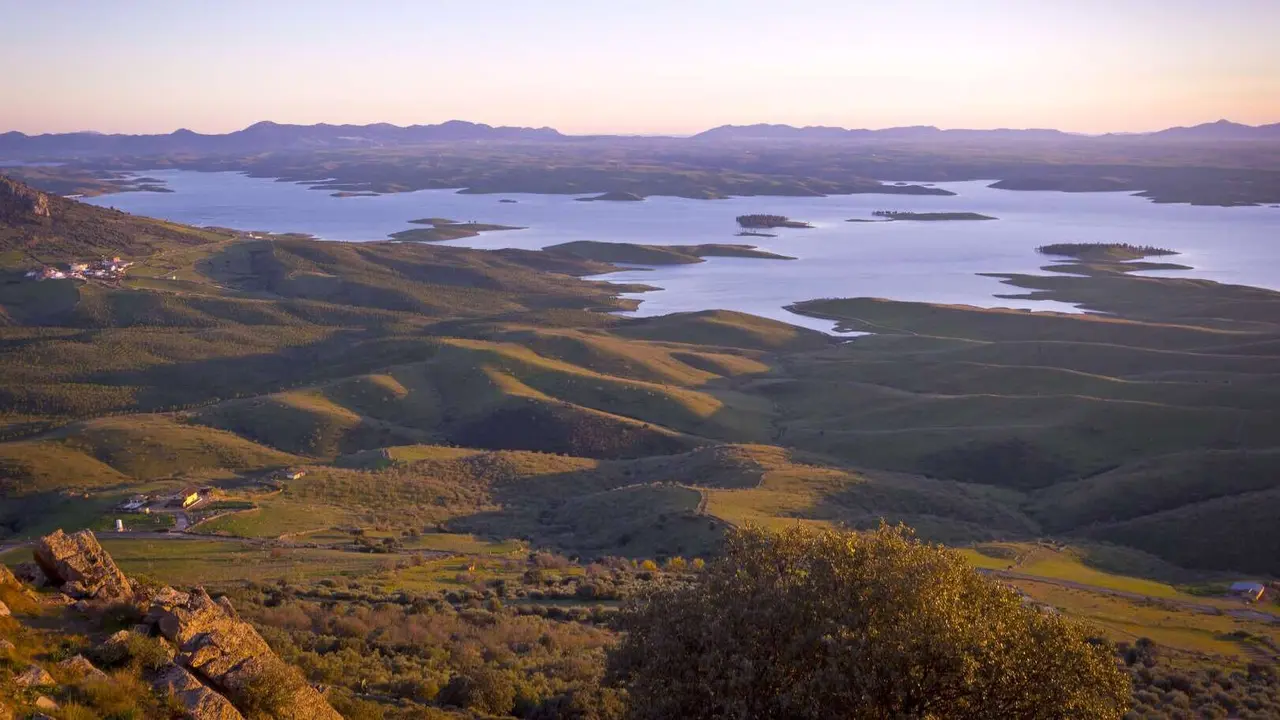 Embalse de La Serena