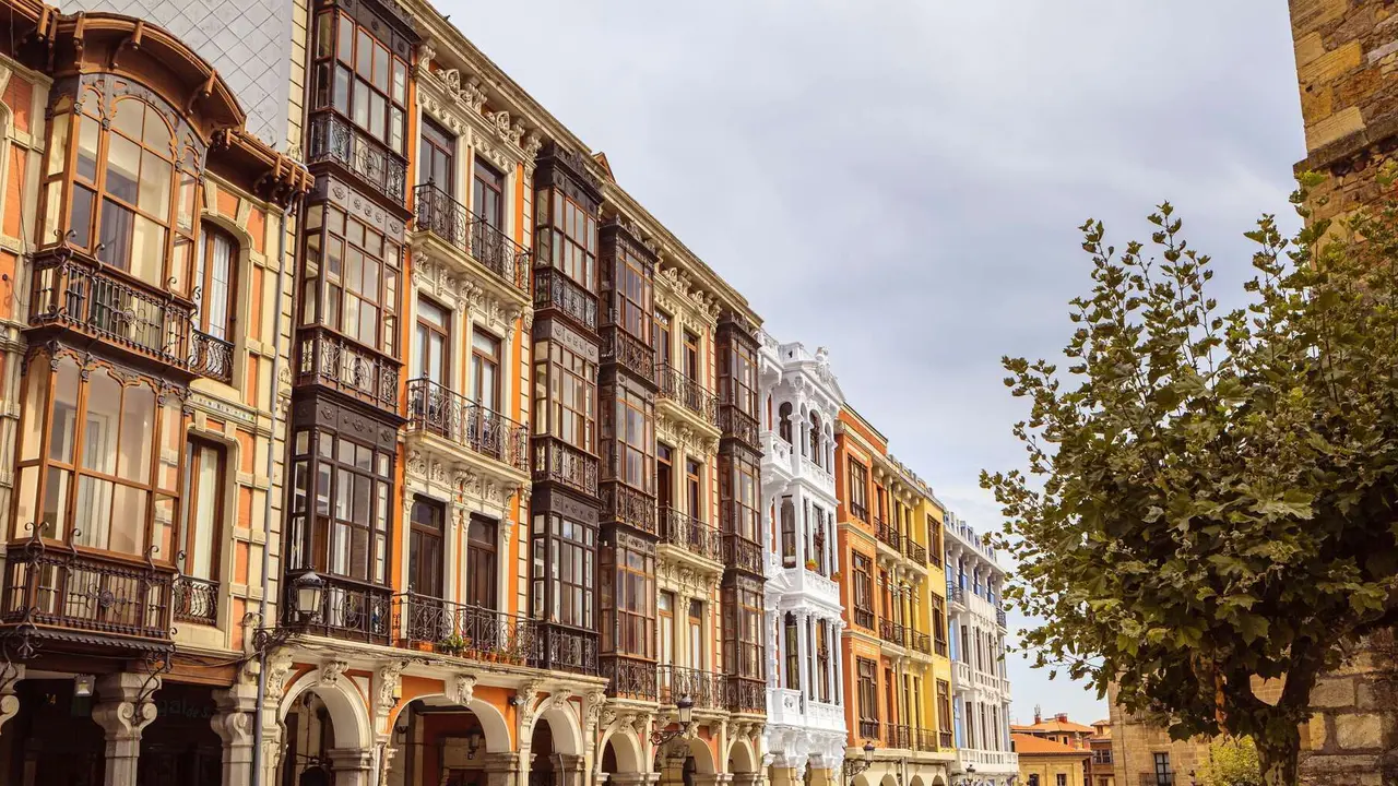 Avil&eacute;s. | Shutterstock