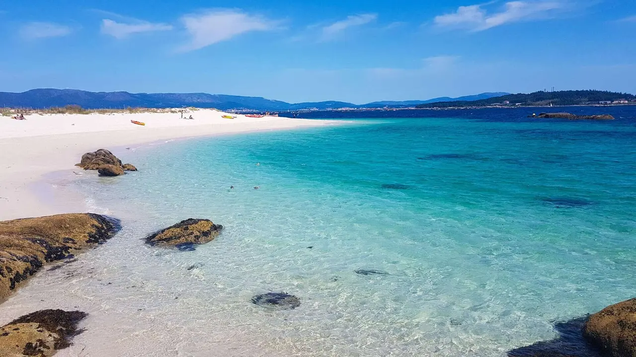 Illa do Guidoiro Areoso (Pontevedra). | Shutterstock