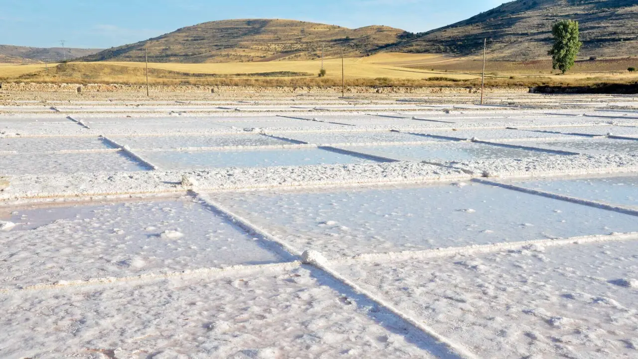 Salinas de Im&oacute;n, Guadalajara. | Shutterstock