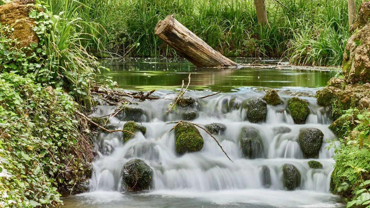 Ribera de Hu&eacute;znar, Sierra Norte de Sevilla. | Shutterstock