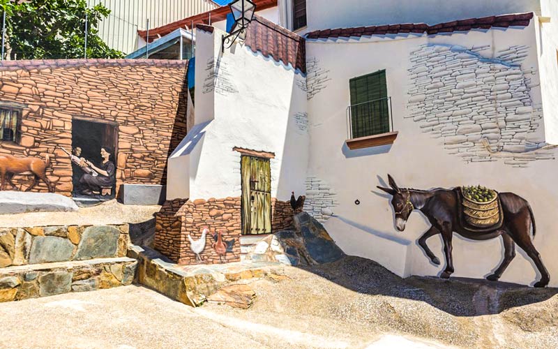 En Romangordo uno no sabe qué es real y qué es ficción