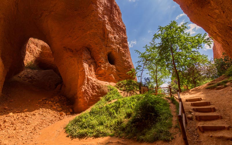 Las Médulas, uno de los paisajes más insólitos de España
