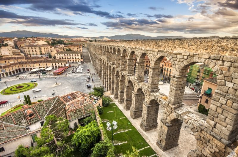 Acueducto de Segovia monumentos romanos en España