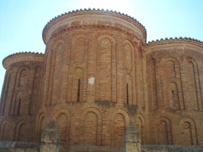 Restos de la iglesia de Santa María la antigua en Villalpando