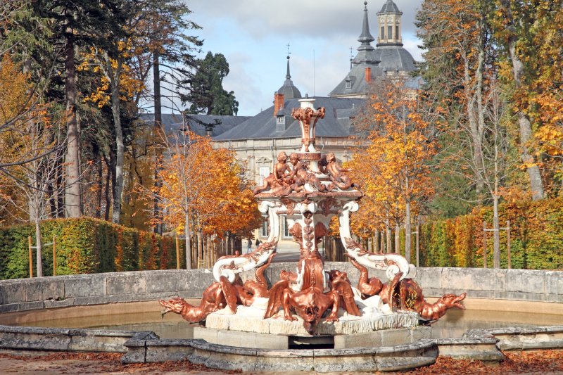 Fuente de la Granja de San Ildefonso en otoño