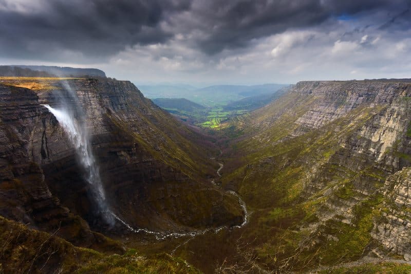 Salto del Nervión, la más grande cascada de España