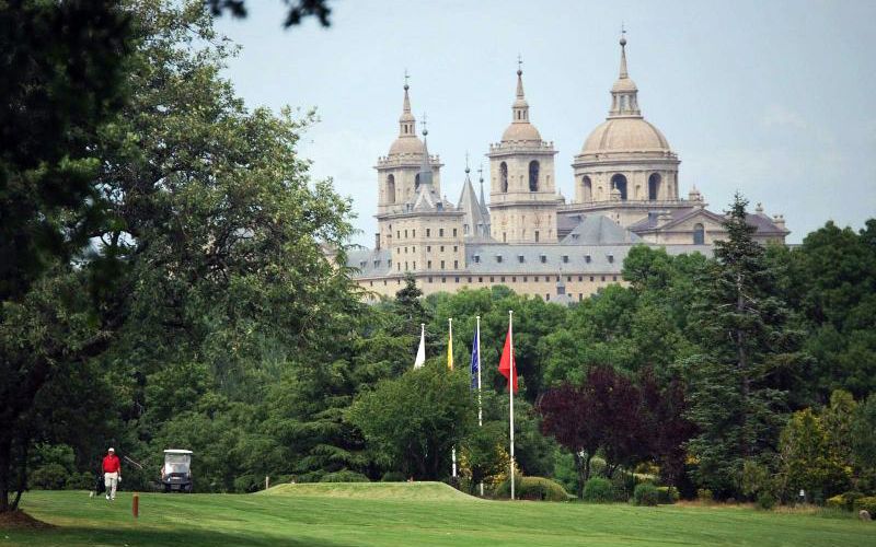 RCG La Herrería con El Escorial de fondo
