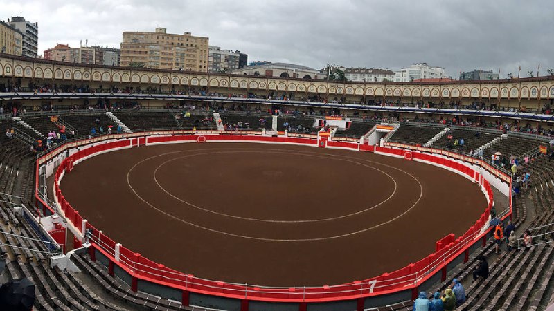 Arena de la plaza de Cuatro Caminos
