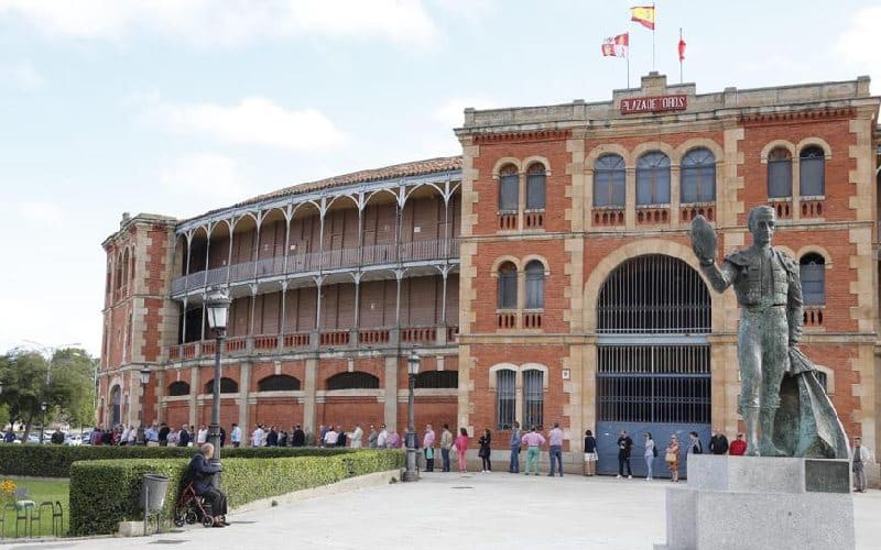 La Glorieta plaza de toros de Salamanca por fuera