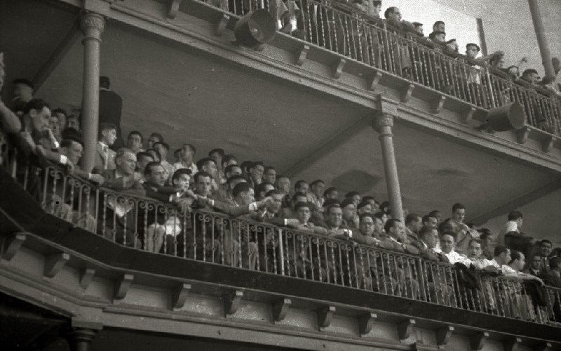 Partido de pelota en el Frontón Astelena
