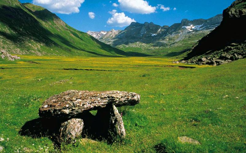 Valles Occidentales, dolmen de Aguas Tuertas