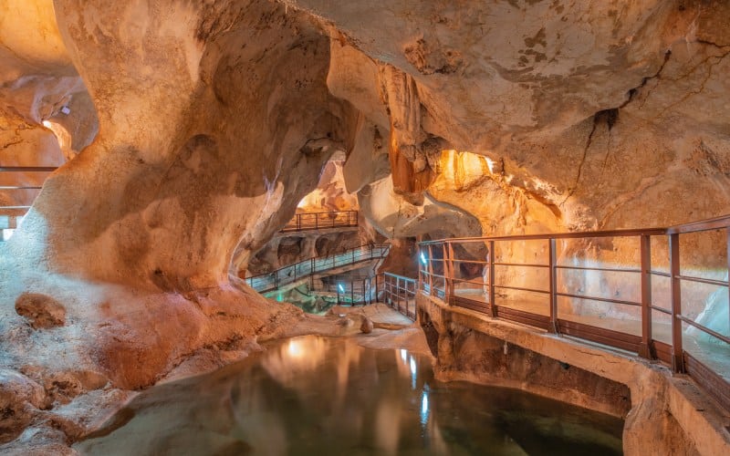 Cueva de Higuerón o del Tesoro Rincón de la Victoria