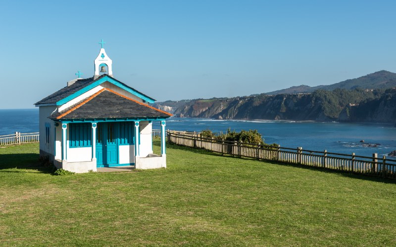 La Regalina y la costa occidental de Asturias