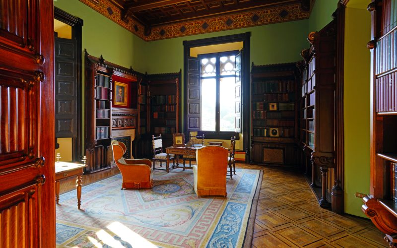 Biblioteca del palacio de Sobrellano