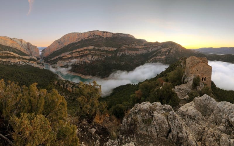 Ermita de Santa Quiteria y San Bonifacio cerca de Montfalcó y Mont-Rebei