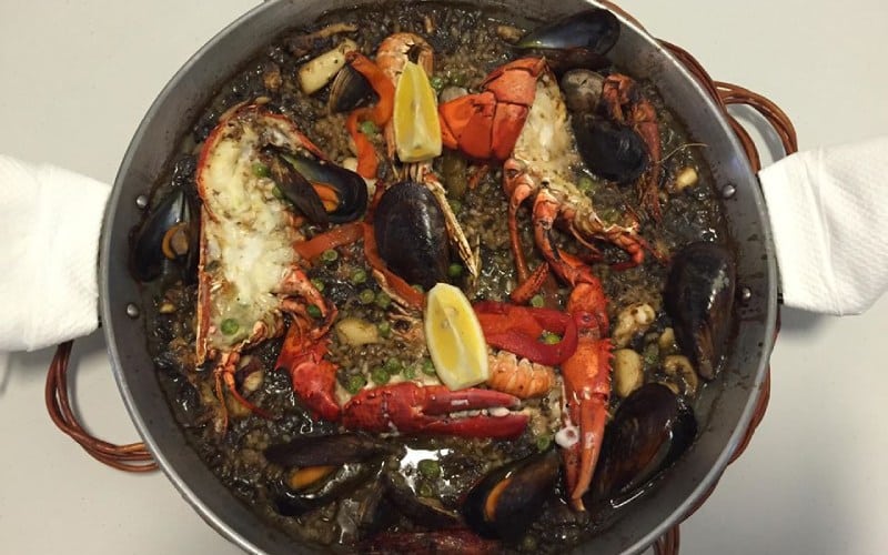 Paella de marisco en El Palanquí de Tamariu