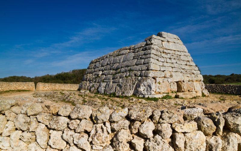El estado de la Naveta des Tudons es excepcional