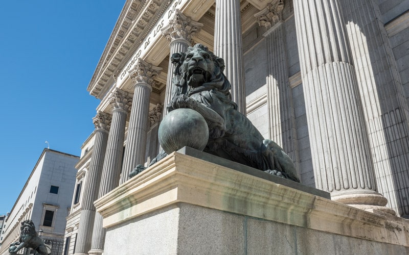 Los leones del Congreso de los Diputados