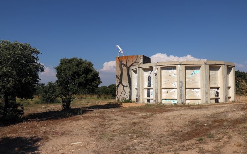 Depósito de aguas en el Cementerio de Arte de Morille