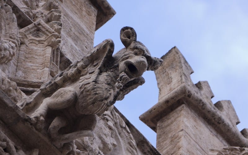 Gárgola de la Lonja de la Seda de Valencia