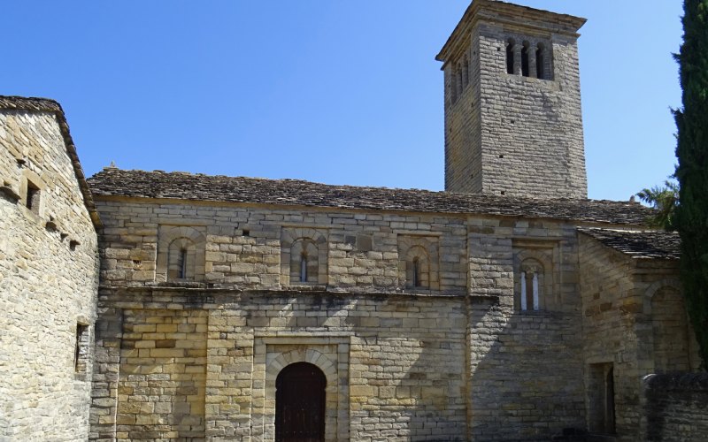 Lateral de San Pedro de Lárrede Iglesias Serrablo