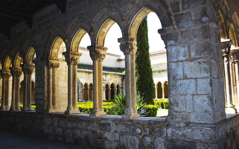 Iglesia y Monasterio de la Soterraña
